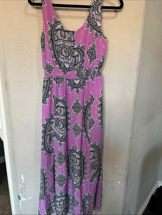 Maeve Dresses & Skirts - Maeve Pink and Black Paisley Maxi Dress 100% silk